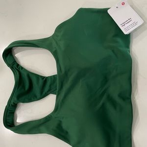 Lululemon evergreen top, bra. New with tags!